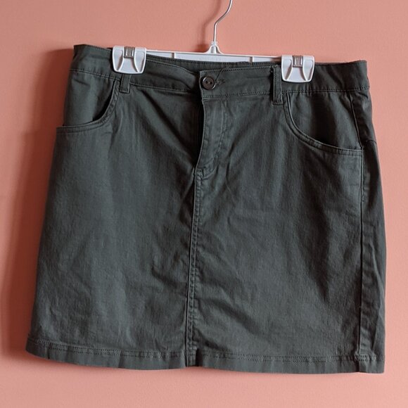 Green Skort - Picture 1 of 5